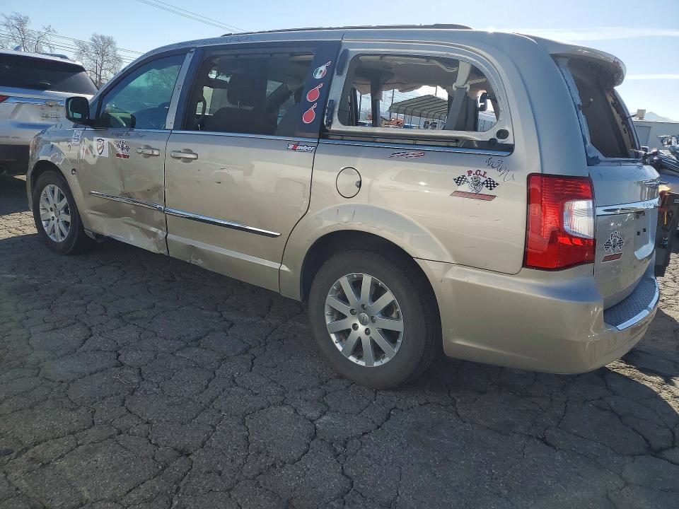 2016 Chrysler Town & Country მანქანა იყიდება აუქციონზე, vin: 2C4RC1BGXGR138675, აუქციონის ნომერი: 77361875