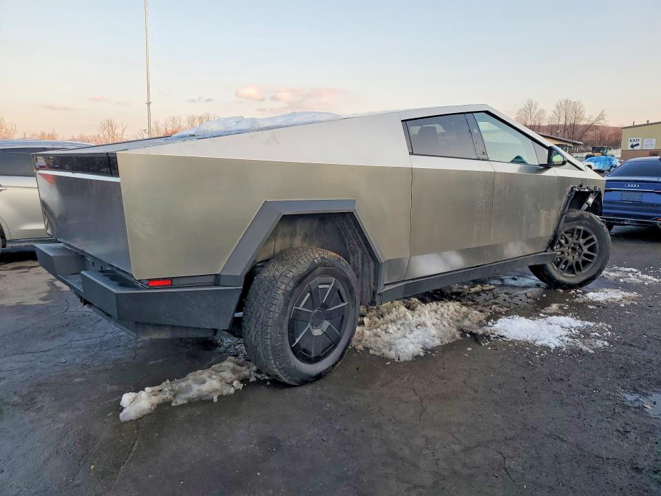 78279505 :رقم المزاد ، 7G2CEHED6RA056770 vin ، 2024 Tesla Cybertruck مزاد بيع