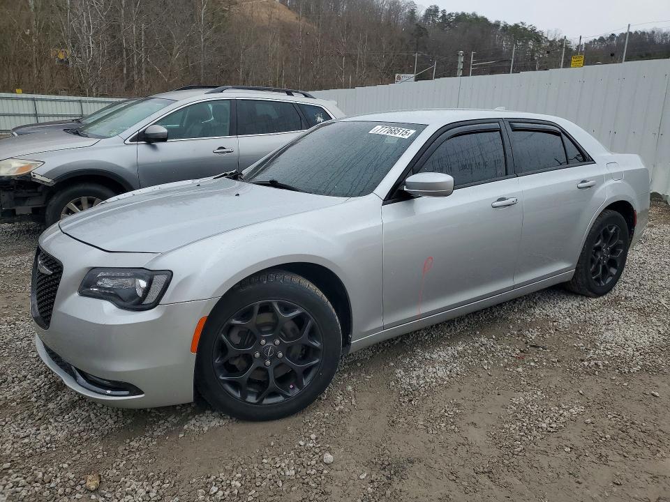 2020 Chrysler 300 მანქანა იყიდება აუქციონზე, vin: 2C3CCAGG5LH148310, აუქციონის ნომერი: 77768515