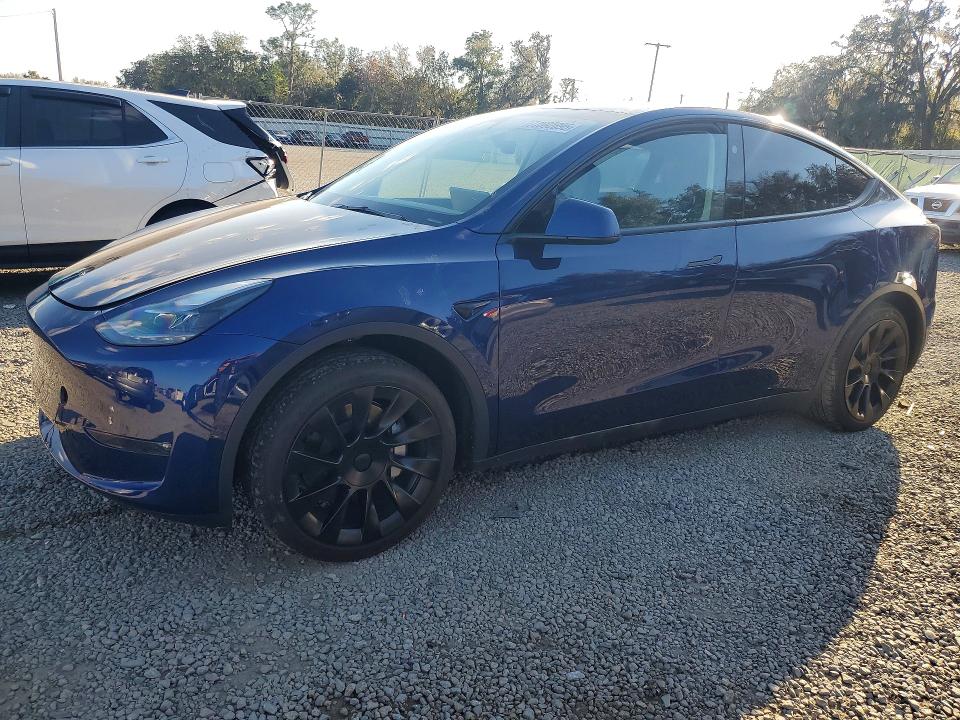 77592895 :رقم المزاد ، 7SAYGDEE6PF872238 vin ، 2023 Tesla Model Y مزاد بيع