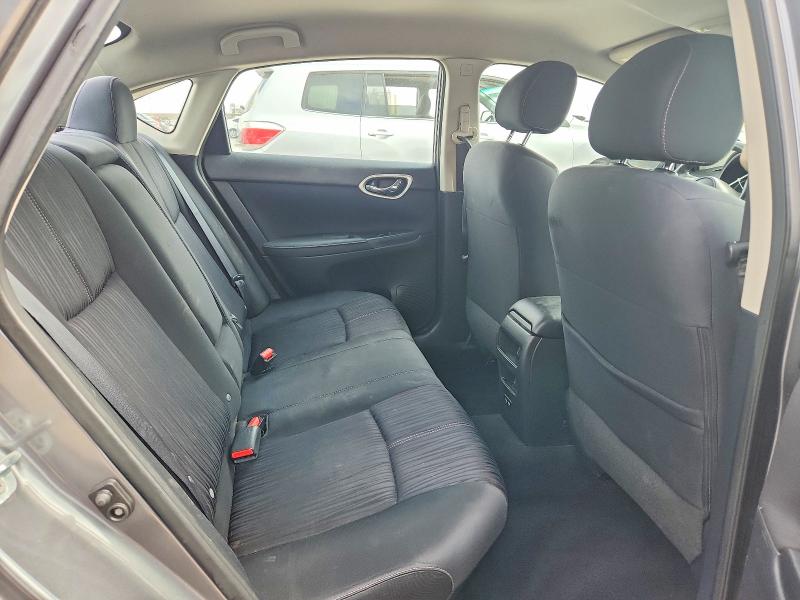 77761355 :رقم المزاد ، 3N1AB7AP8JL638135 vin ، 2018 Nissan Sentra مزاد بيع