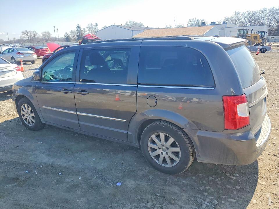 79400865 :رقم المزاد ، 2C4RC1BG4FR577482 vin ، 2015 Chrysler Town & Country مزاد بيع
