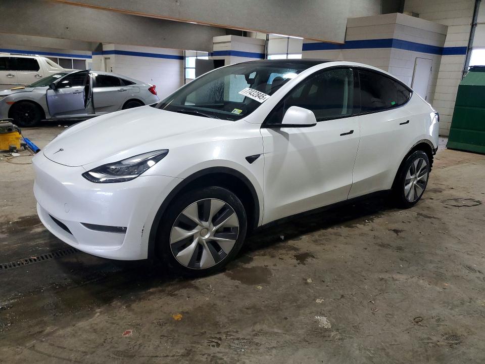 Продажа на аукционе авто 2023 Tesla Model Y, vin: 7SAYGDEEXPA118000, номер лота: 77432845