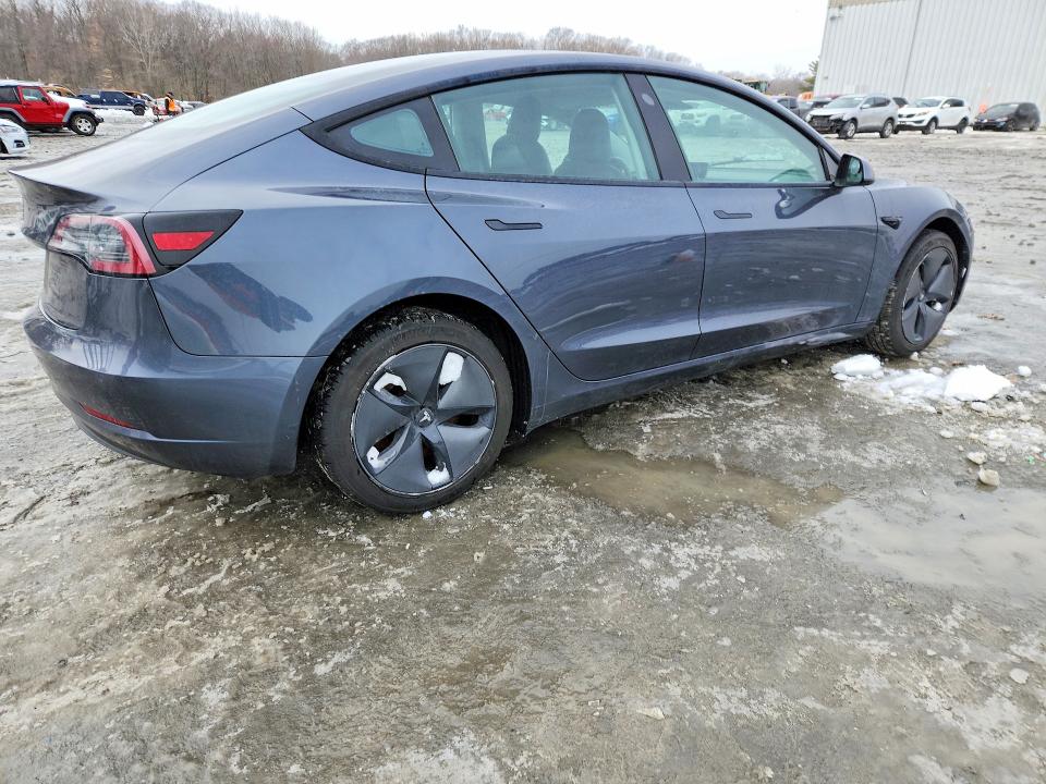 75028155 :رقم المزاد ، 5YJ3E1EA9MF930220 vin ، 2021 Tesla Model 3 مزاد بيع