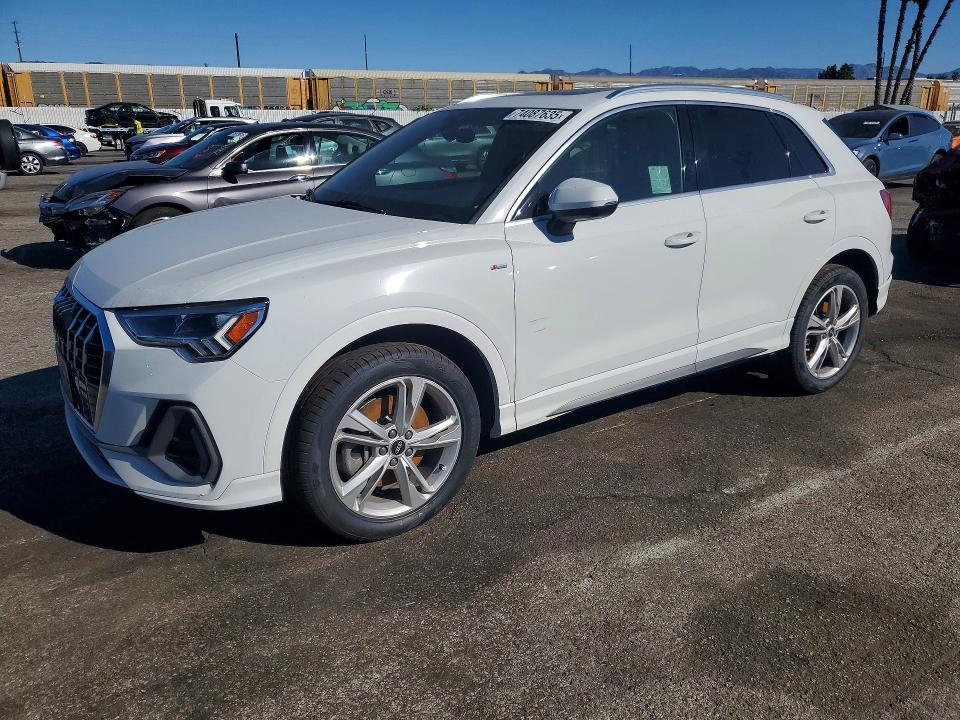Продаж на аукціоні авто 2022 Audi Q3, vin: WA1EECF34N1014067, номер лоту: 74087635
