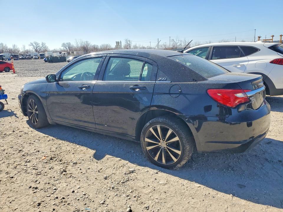Продажа на аукционе авто 2014 Chrysler 200, vin: 1C3CCBBG4EN180317, номер лота: 78447225