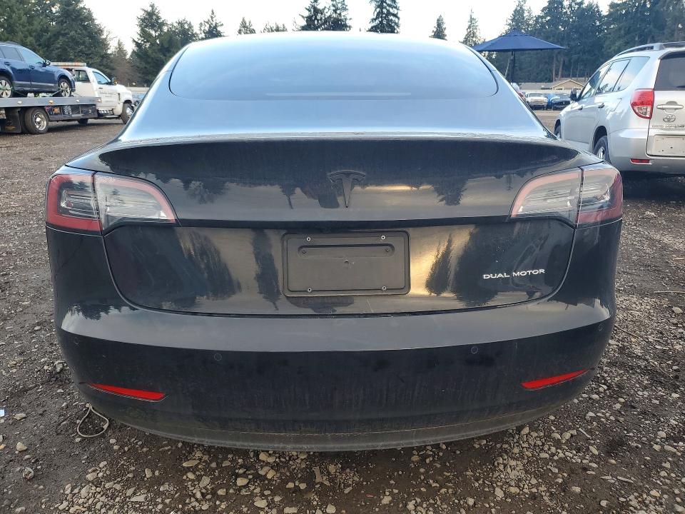 76387225 :رقم المزاد ، 5YJ3E1EB5NF108105 vin ، 2022 Tesla Model 3 مزاد بيع