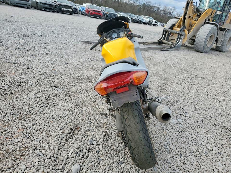 97961685 :رقم المزاد ، JH2RC4604YM20016 vin ، 2000 Honda Vfr800 مزاد بيع