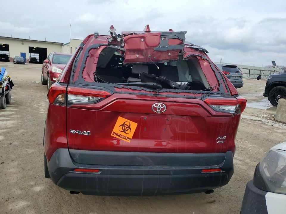 Aukcja sprzedaży 2021 Toyota Rav4, vin: 2T3P1RFV4MW198182, numer aukcji: 52699426