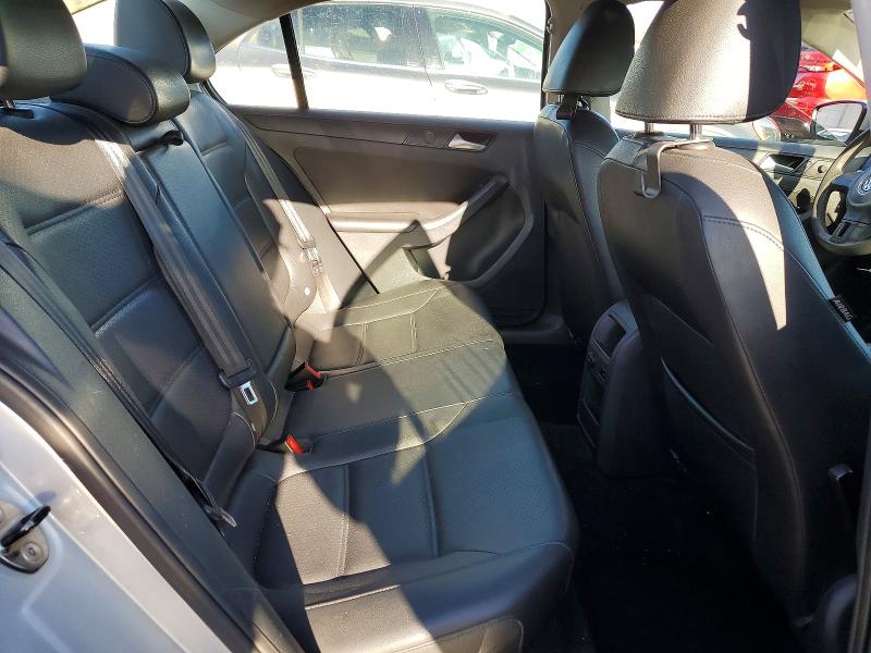2014 Volkswagen Jetta მანქანა იყიდება აუქციონზე, vin: 3VWD17AJXEM364216, აუქციონის ნომერი: 77018355