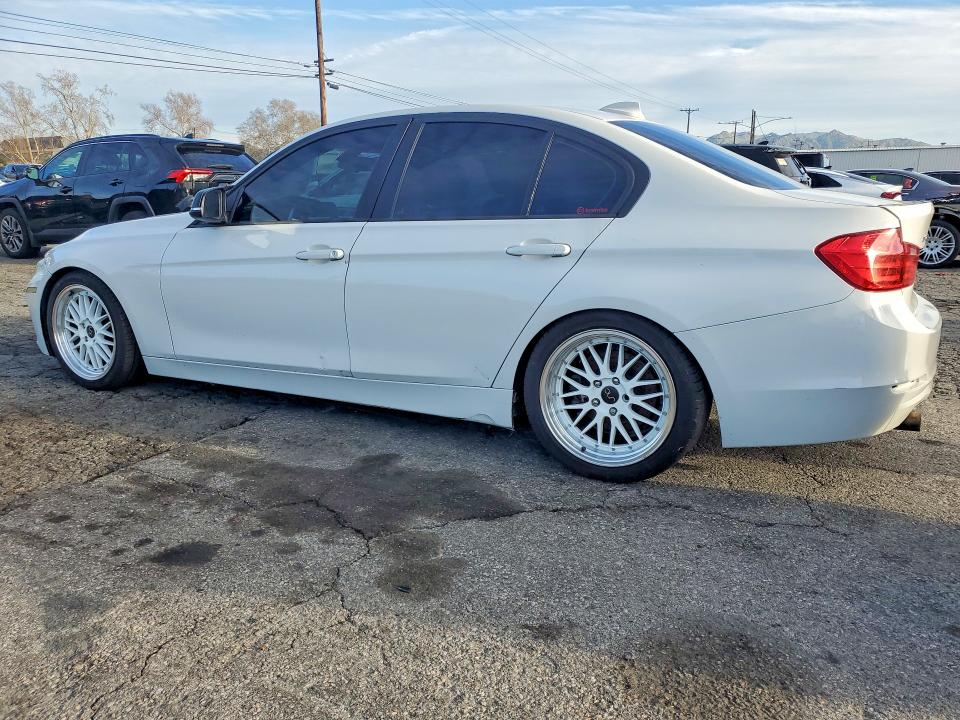 Продаж на аукціоні авто 2014 Bmw 320, vin: WBA3C3C51EP660931, номер лоту: 76664155