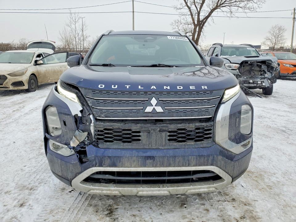 77300455 :رقم المزاد ، JA4J4UA89NZ620184 vin ، 2022 Mitsubishi Outlander مزاد بيع