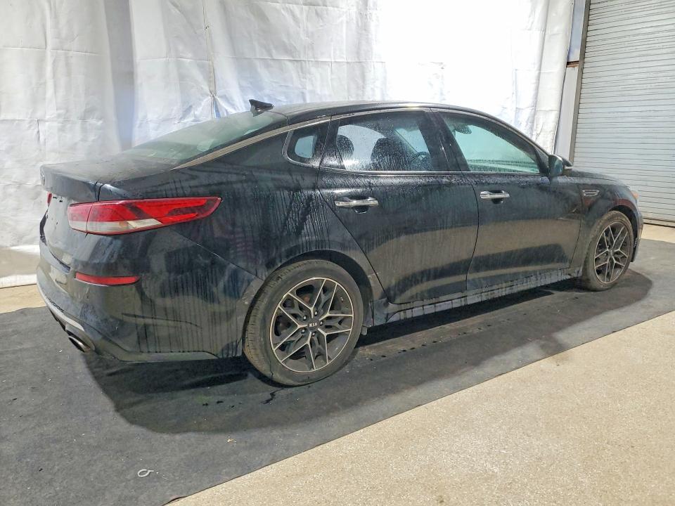 2020 Kia Optima მანქანა იყიდება აუქციონზე, vin: 5XXGT4L39LG444175, აუქციონის ნომერი: 72678045