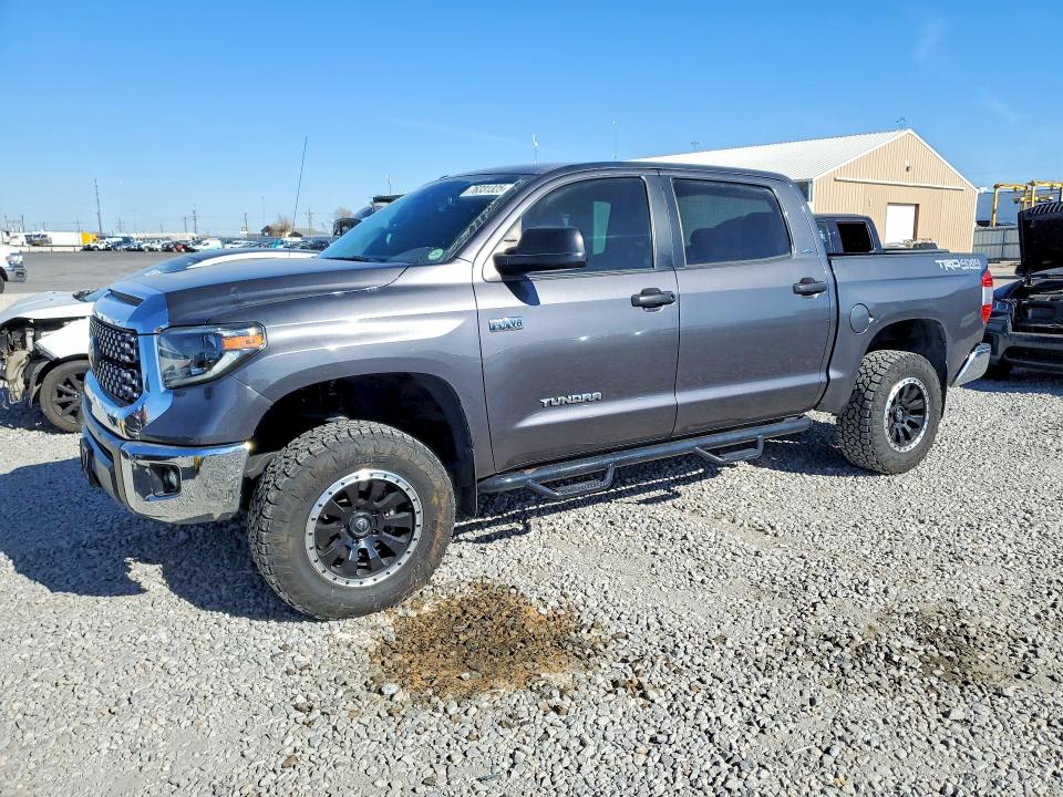 76331325 :رقم المزاد ، 5TFDY5F15KX785732 vin ، 2019 Toyota Tundra مزاد بيع