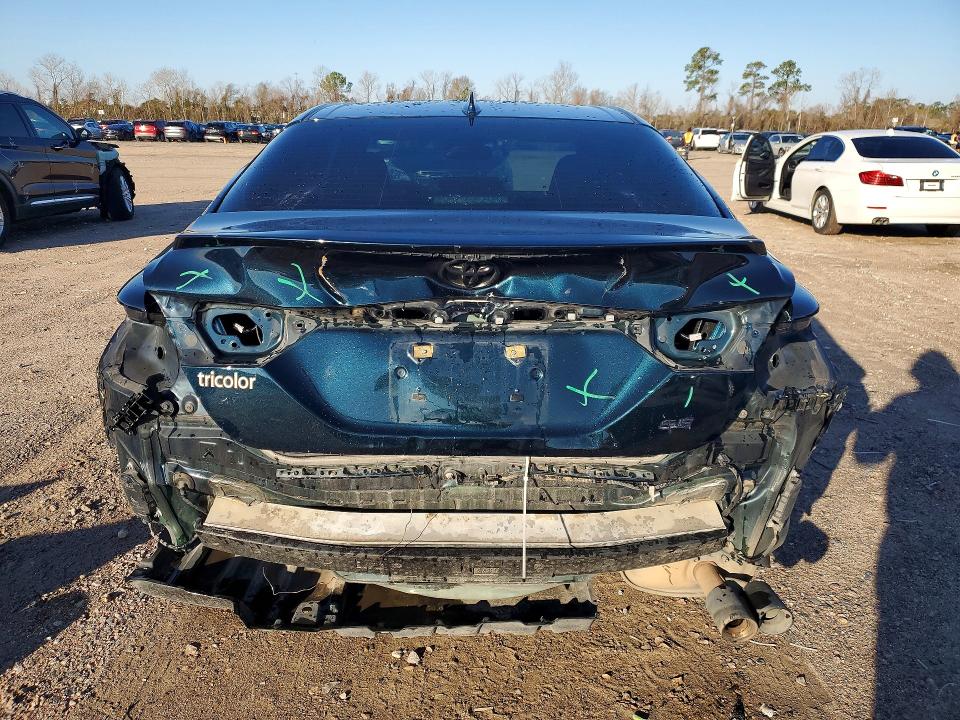 75887275 :رقم المزاد ، 4T1M11AK1LU390507 vin ، 2020 Toyota Camry مزاد بيع