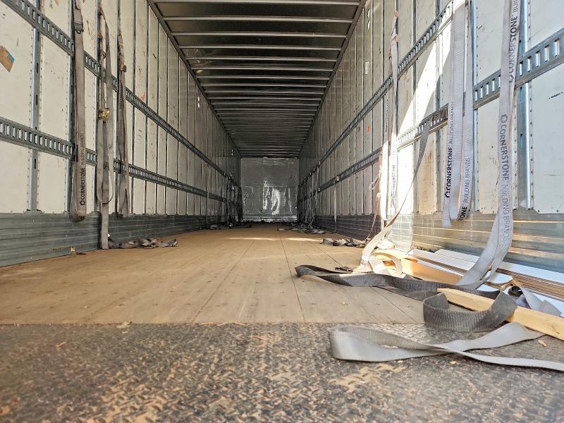 Продажа на аукционе авто 2016 Utility Trailer Mfg. Trailers, vin: 1UYVS253XGG672813, номер лота: 77790365