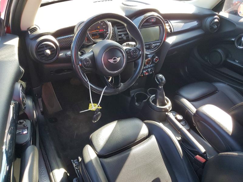 77328345 :رقم المزاد ، WMWXP7C3XH2A45973 vin ، 2017 Mini Cooper مزاد بيع