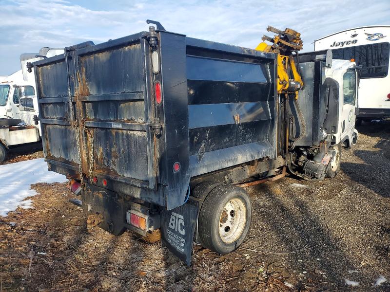 76215395 :رقم المزاد ، 54DE5W1L4NSR00491 vin ، 2022 Isuzu Nrr مزاد بيع