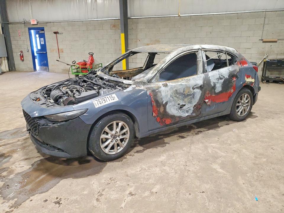 76797115 :رقم المزاد ، JM1BM1L79E1179135 vin ، 2014 Mazda 3 مزاد بيع
