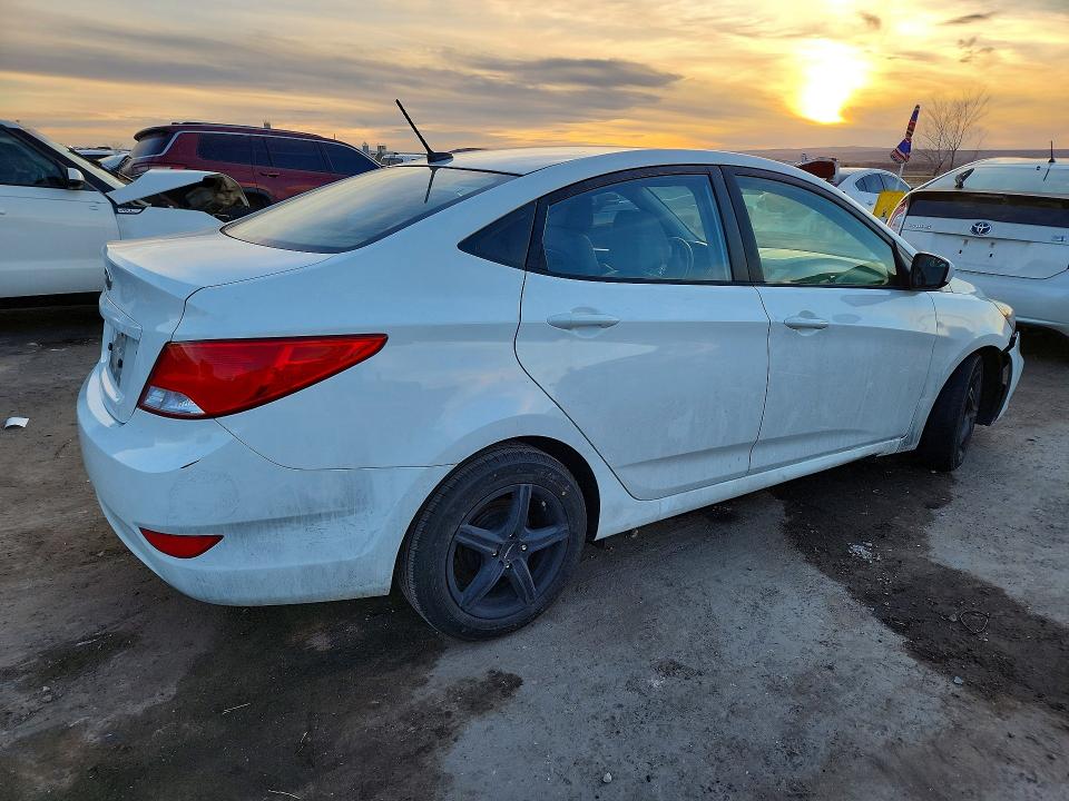 72182855 :رقم المزاد ، KMHCT4AE7GU997244 vin ، 2016 Hyundai Accent مزاد بيع