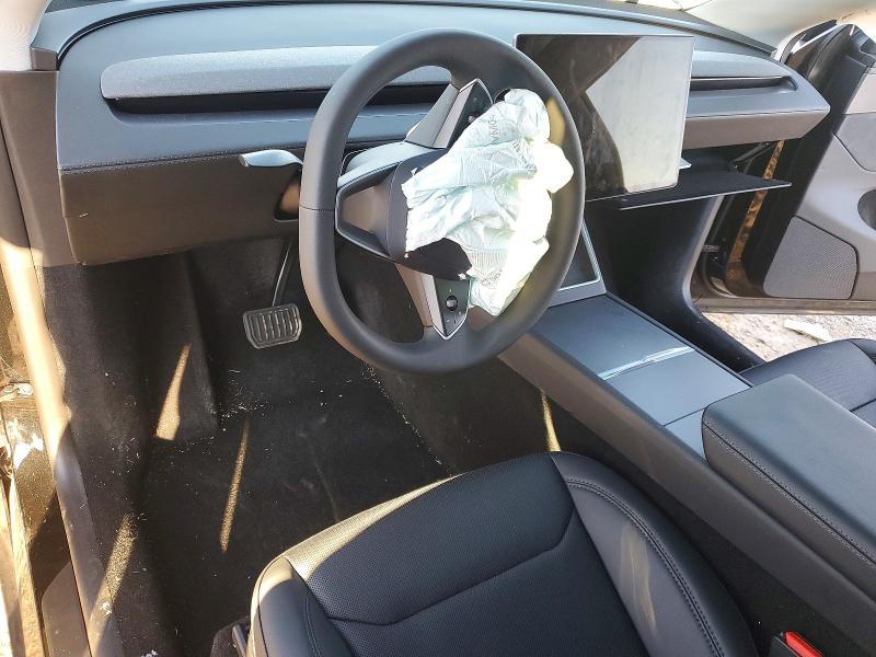 76849295 :رقم المزاد ، 7SAYGDED4TA492720 vin ، 2026 Tesla Model Y مزاد بيع