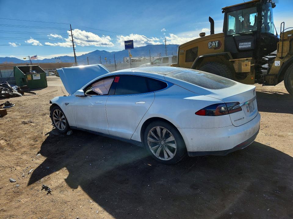 Продаж на аукціоні авто 2015 Tesla Model S, vin: 5YJSA1H15FFP74456, номер лоту: 78600635
