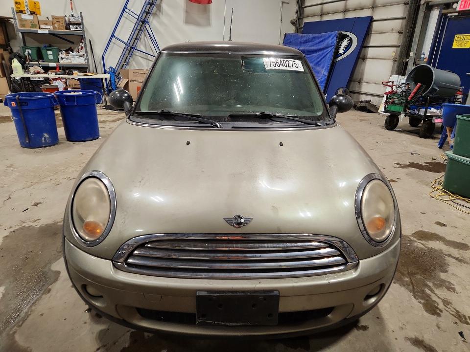 75640275 :رقم المزاد ، WMWMF33518TT65688 vin ، 2008 Mini Cooper مزاد بيع