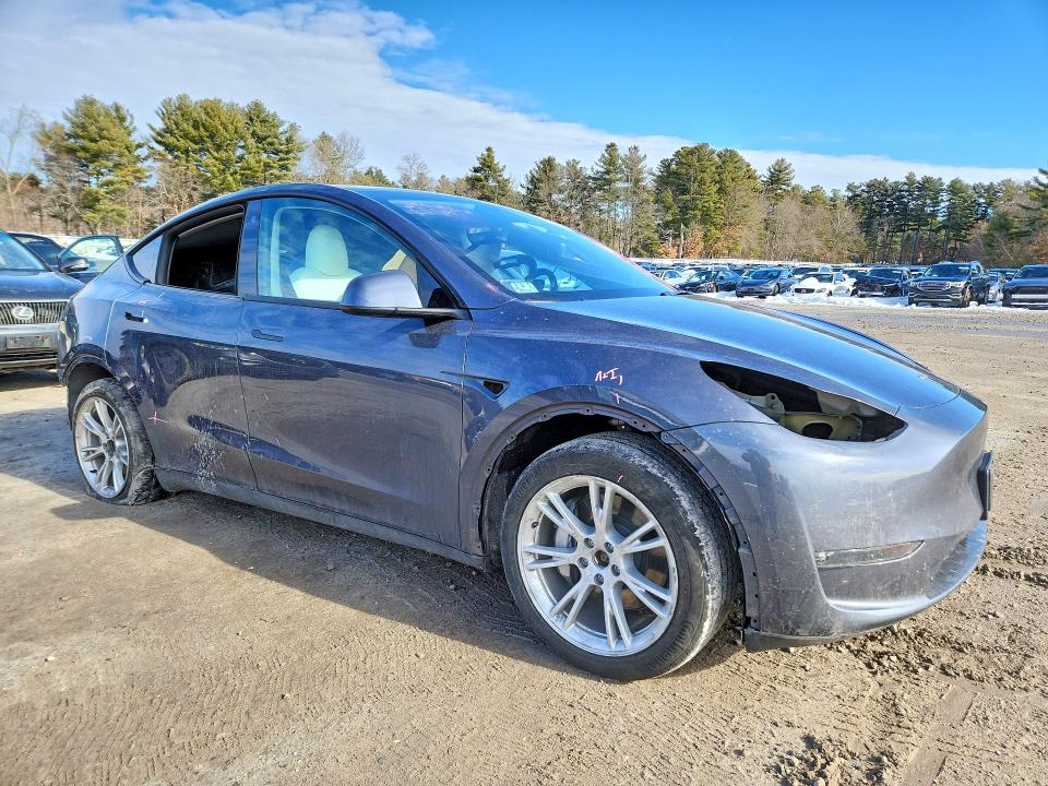 Продаж на аукціоні авто 2023 Tesla Model Y, vin: 7SAYGAEE5PF757886, номер лоту: 76974455