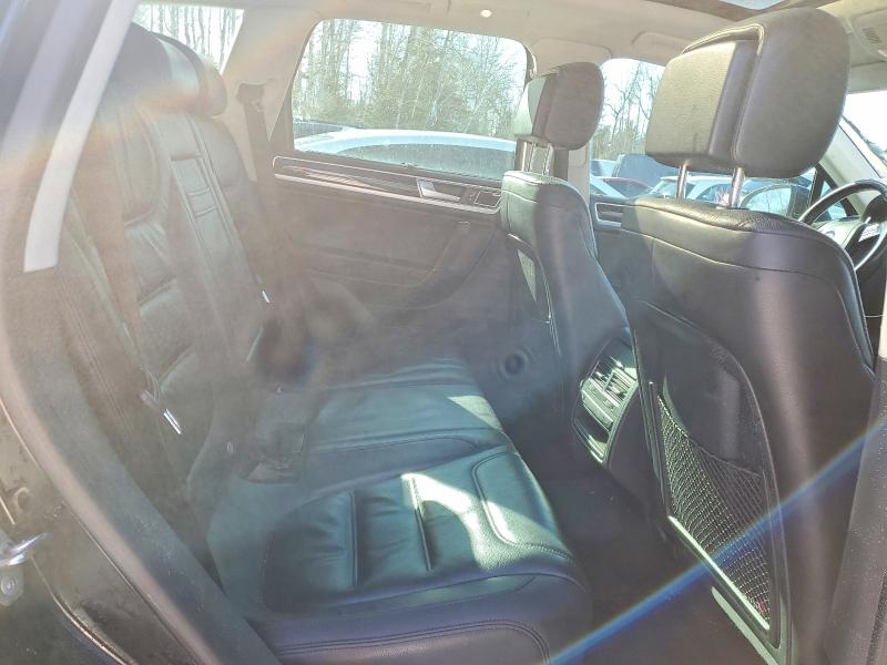 Aukcja sprzedaży 2015 Volkswagen Touareg, vin: WVGEP9BP4FD003402, numer aukcji: 75730895