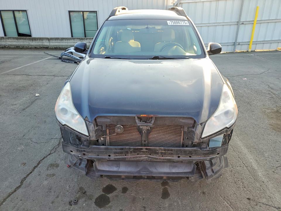 2013 Subaru Outback მანქანა იყიდება აუქციონზე, vin: 4S4BRBCC4D3223030, აუქციონის ნომერი: 75886775