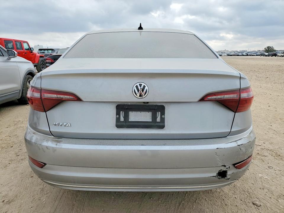 77508255 :رقم المزاد ، 3VWC57BU1MM060411 vin ، 2021 Volkswagen Jetta مزاد بيع