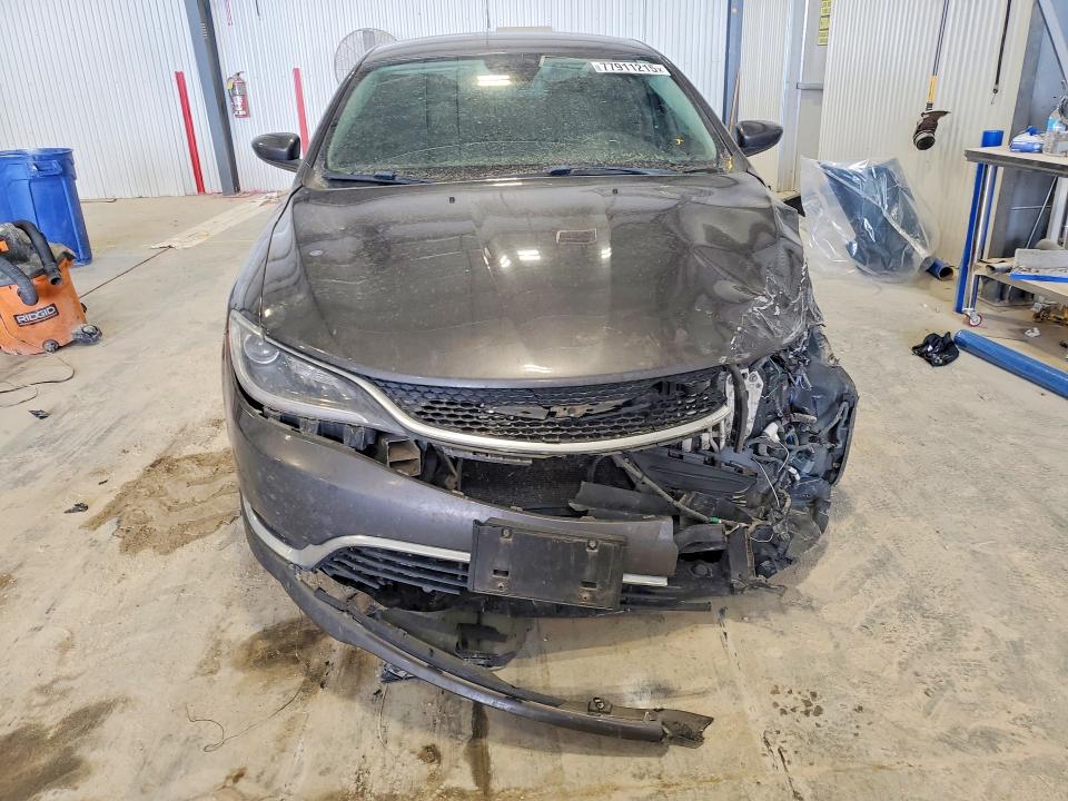 Продажа на аукционе авто 2015 Chrysler 200, vin: 1C3CCCAB2FN573309, номер лота: 77911215