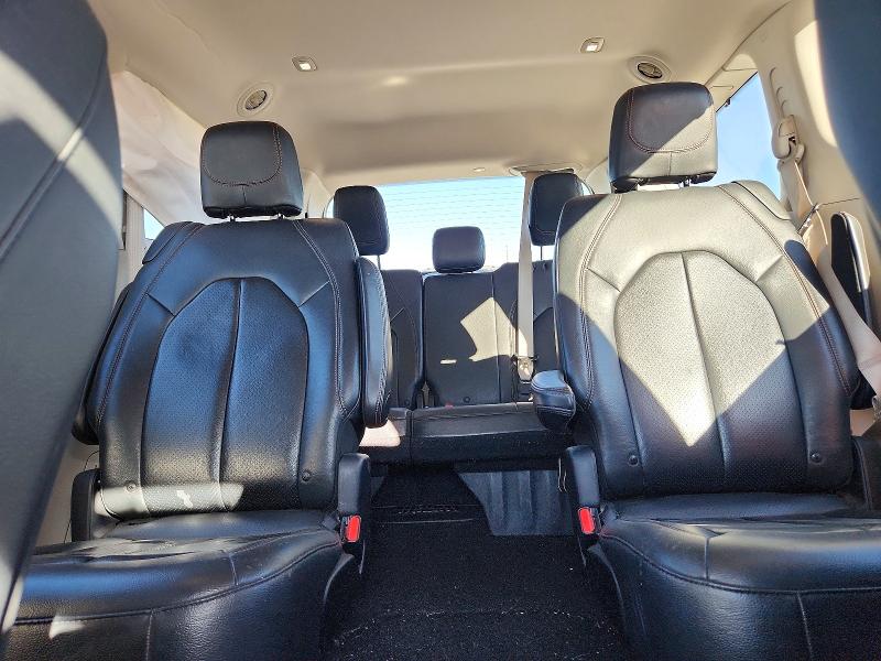 Продажа на аукционе авто 2018 Chrysler Pacifica, vin: 2C4RC1BG0JR192736, номер лота: 77831765