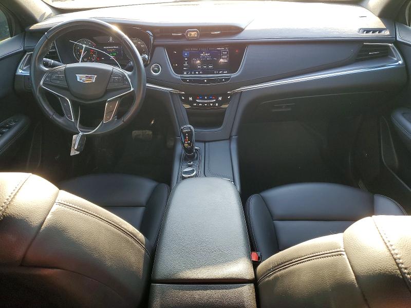 76227295 :رقم المزاد ، 1GYKNAR4XMZ184607 vin ، 2021 Cadillac Xt5 مزاد بيع