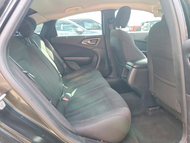 79081205 :رقم المزاد ، 1C3CCCFB4GN186092 vin ، 2016 Chrysler 200 مزاد بيع