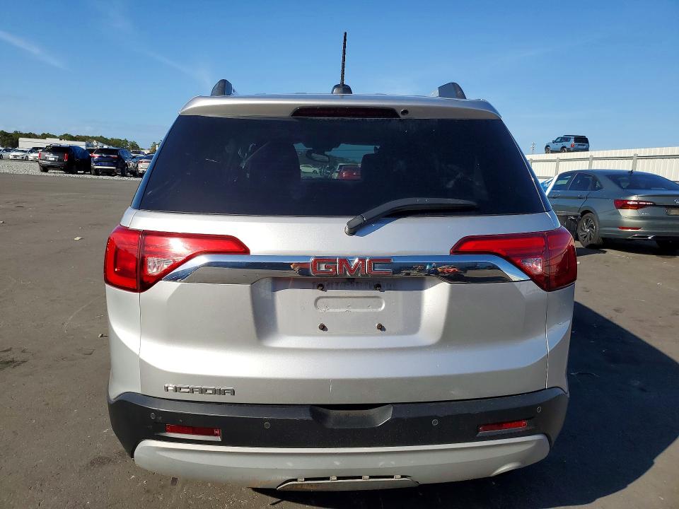 77824395 :رقم المزاد ، 1GKKNMLA8JZ194008 vin ، 2018 Gmc Acadia مزاد بيع