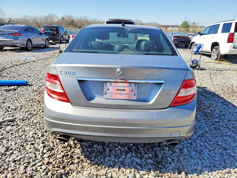 77138395 :رقم المزاد ، WDDGF54X39R051492 vin ، 2009 Mercedes-benz C مزاد بيع