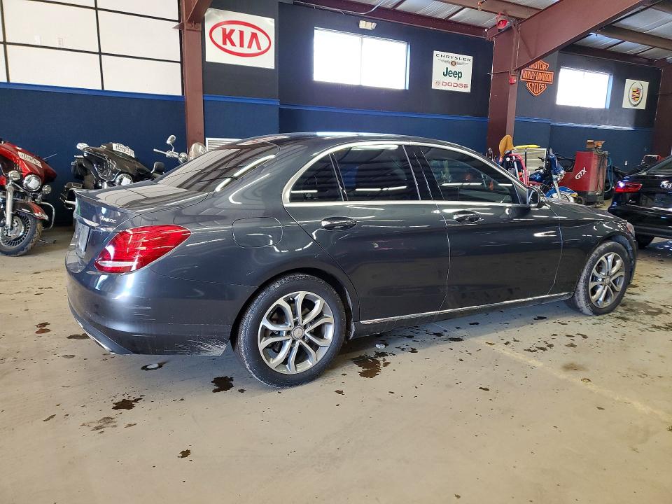 Продажа на аукционе авто 2016 Mercedes-benz C, vin: 55SWF4KB3GU151794, номер лота: 77022125