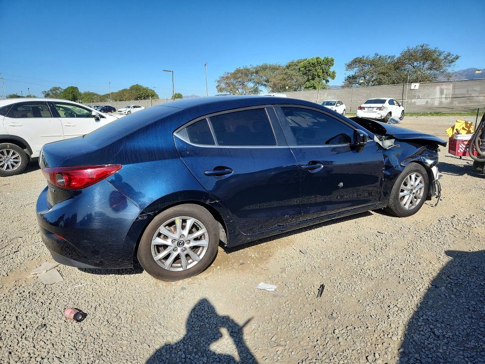 Продажа на аукционе авто 2018 Mazda 3, vin: 3MZBN1U76JM186842, номер лота: 75898995