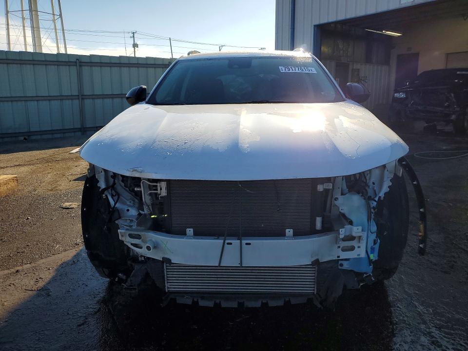 Продажа на аукционе авто 2023 Buick Envision, vin: LRBAZLR44PD120872, номер лота: 79177615