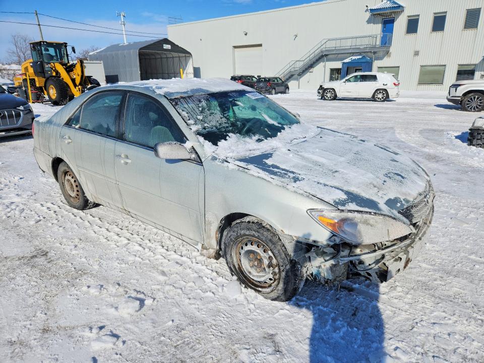 76669515 :رقم المزاد ، JTDBE32K320069231 vin ، 2002 Toyota Camry مزاد بيع