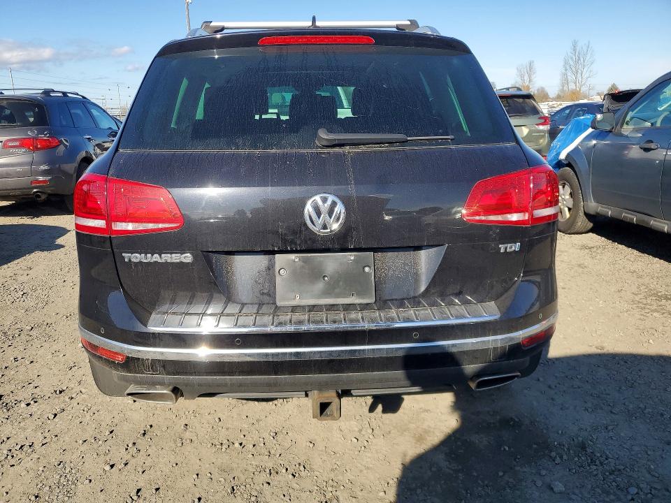 76841065 :رقم المزاد ، WVGEP9BP7GD005761 vin ، 2016 Volkswagen Touareg مزاد بيع