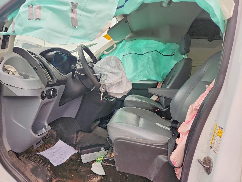49790936 :رقم المزاد ، 1FTYR1ZMXJKA71989 vin ، 2018 Ford Transit مزاد بيع