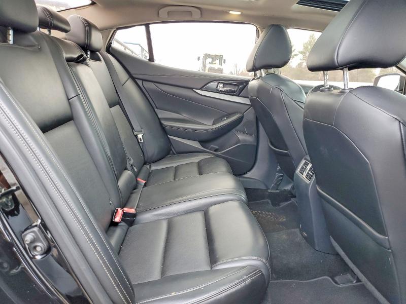 76242395 :رقم المزاد ، 1N4AA6AP3HC426734 vin ، 2017 Nissan Maxima مزاد بيع