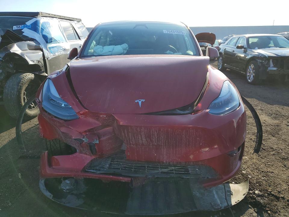 76431525 :رقم المزاد ، 7SAYGDEE5RF201338 vin ، 2024 Tesla Model Y مزاد بيع