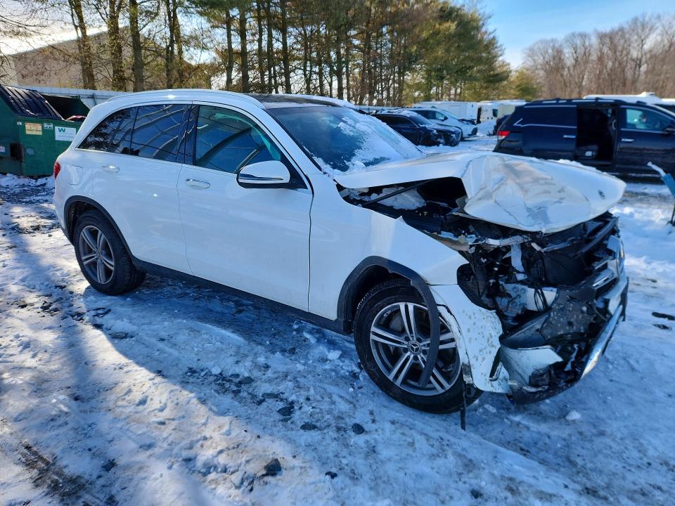 74736975 :رقم المزاد ، W1N0G8EB9MF879966 vin ، 2021 Mercedes-benz Glc مزاد بيع