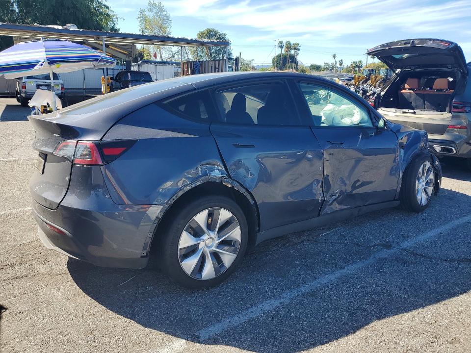 Продаж на аукціоні авто 2023 Tesla Model Y, vin: 7SAYGDED3PF941314, номер лоту: 78556385