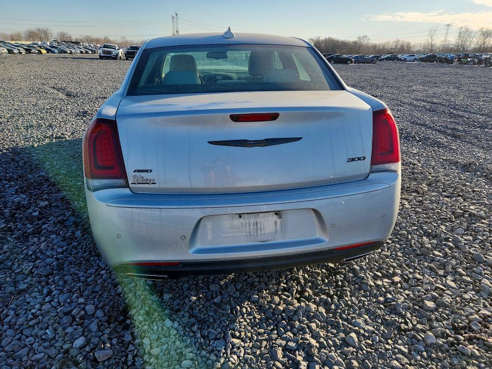 Продажа на аукционе авто 2022 Chrysler 300, vin: 2C3CCASG8NH147615, номер лота: 75711075