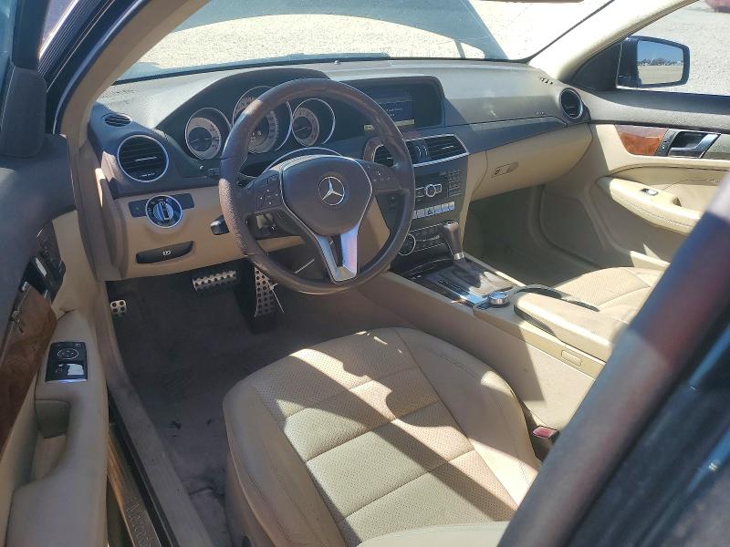 Продаж на аукціоні авто 2012 Mercedes-benz C, vin: WDDGJ4HB5CF779363, номер лоту: 77091395