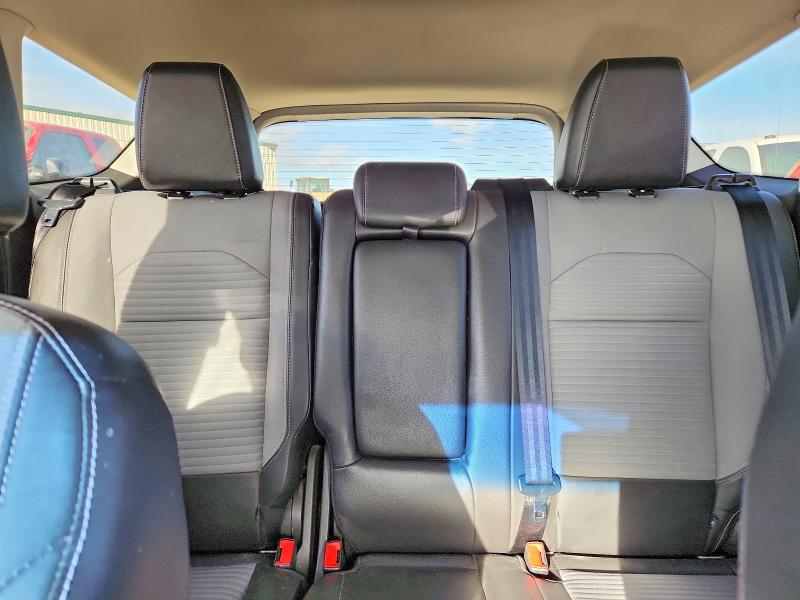 2017 Ford Escape მანქანა იყიდება აუქციონზე, vin: 1FMCU9G93HUC04947, აუქციონის ნომერი: 77211095